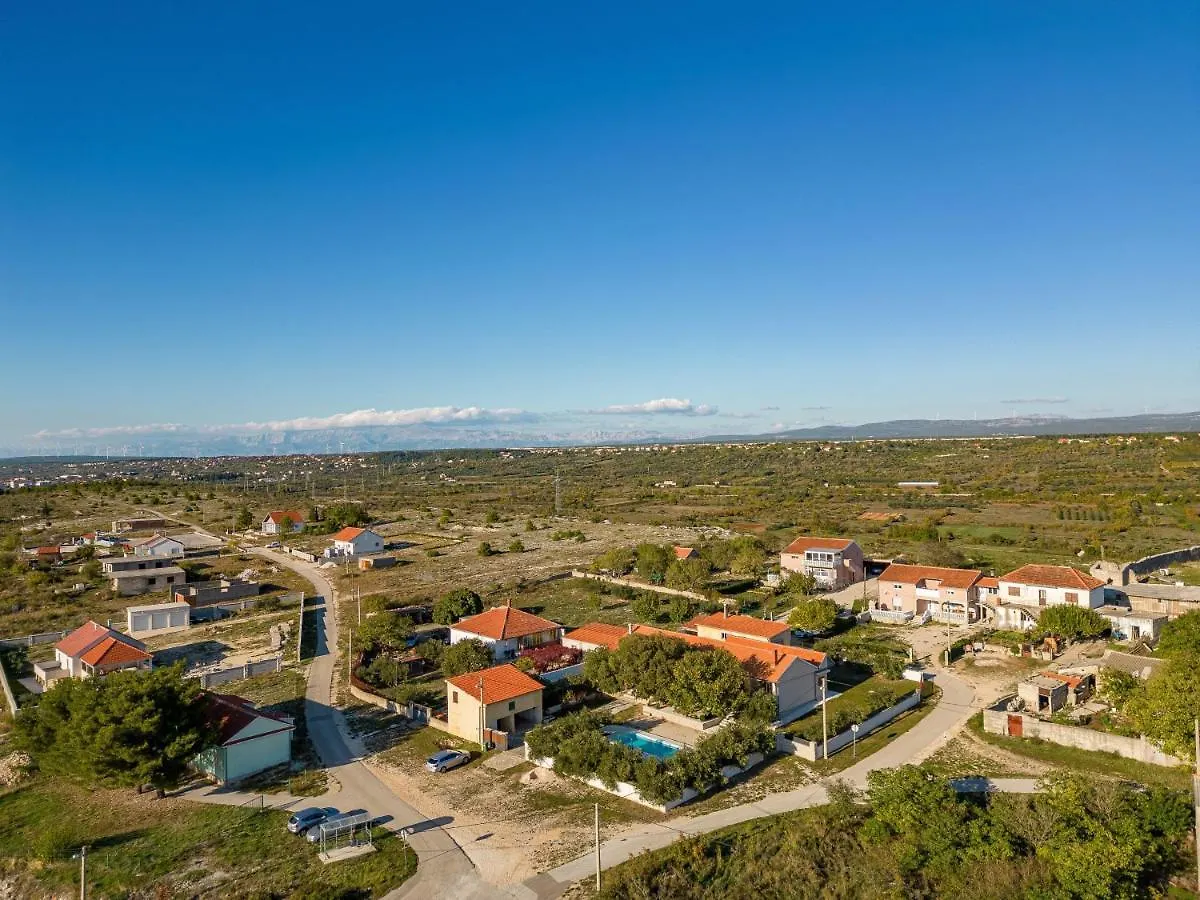 Holiday Home Apios Benkovac