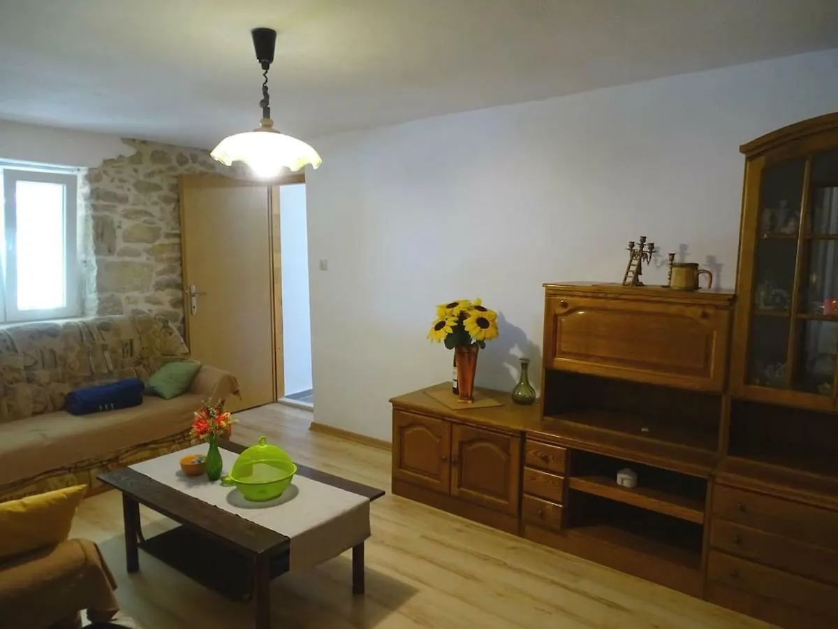 Holiday Home Apios Benkovac